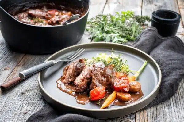 Bœuf bourguignon : voici toutes les astuces pour ne plus rater ce plat !