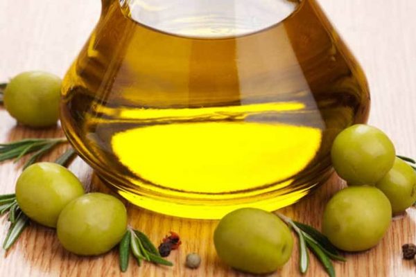 Quelle est l’huile la moins grasse pour cuisiner ?